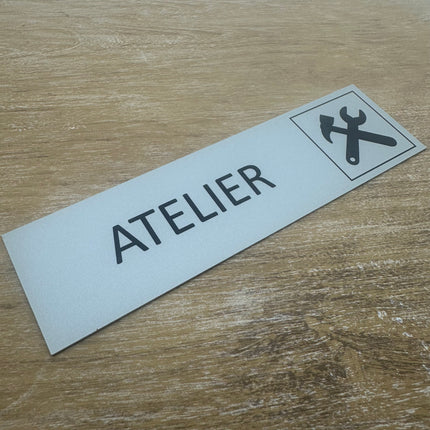 Türschild Atelier