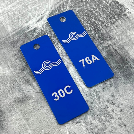 Schlüsselmarke 25x70mm mit Nummer und Logo- pro Stück